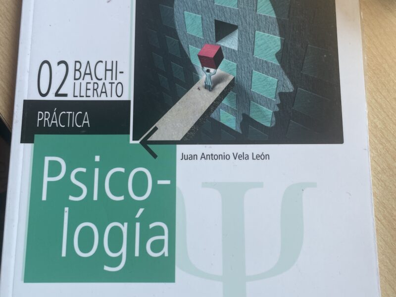 Libro práctico y teórico de psicología